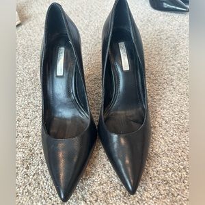 Bcbg generation heels. Worn 2x. Great condition.